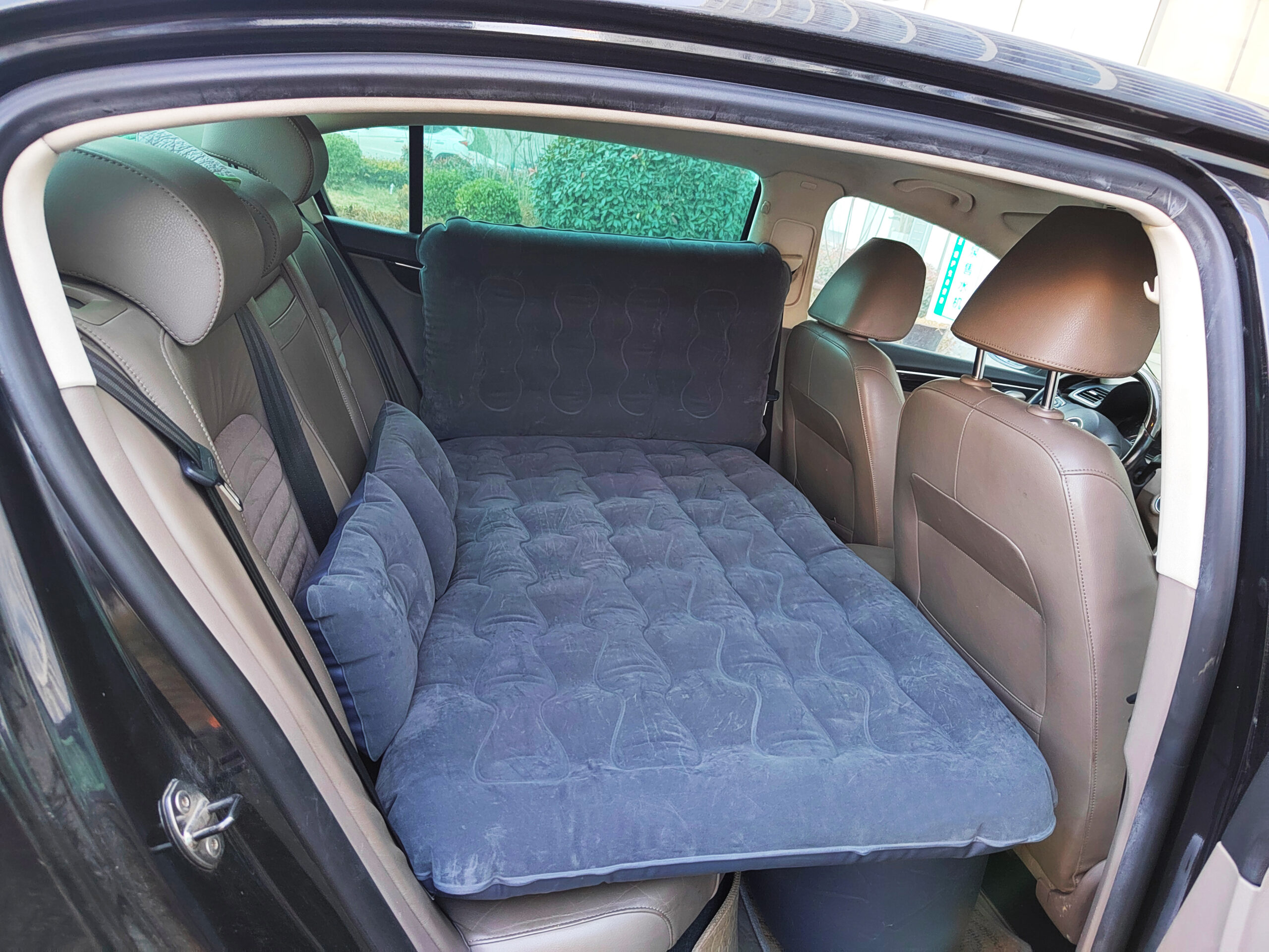 Inflatable Backseat Mattress
